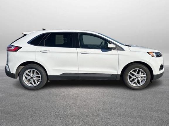 used 2024 Ford Edge car, priced at $27,901