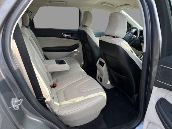 used 2024 Ford Edge car, priced at $30,900