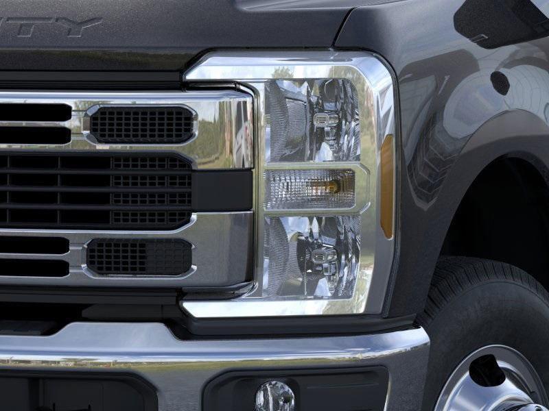 new 2025 Ford F-350 car, priced at $70,486