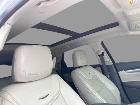 used 2017 Cadillac XT5 car, priced at $15,900