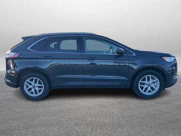 used 2021 Ford Edge car, priced at $29,000