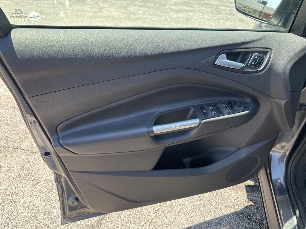 used 2019 Ford Escape car, priced at $18,900