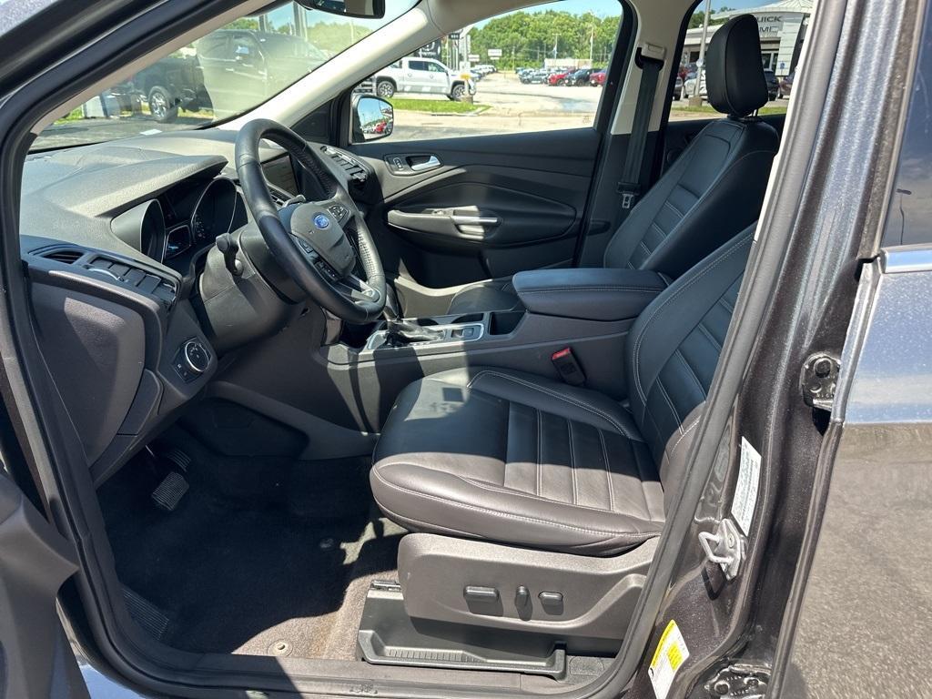 used 2019 Ford Escape car, priced at $18,900