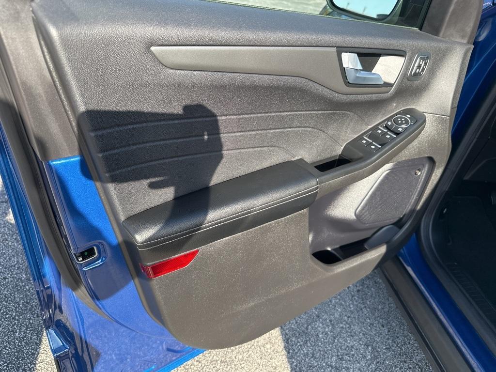 used 2023 Ford Escape car, priced at $28,500