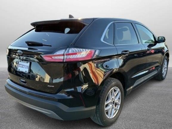 used 2024 Ford Edge car, priced at $30,800