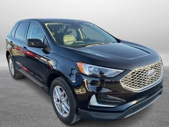 used 2024 Ford Edge car, priced at $30,800