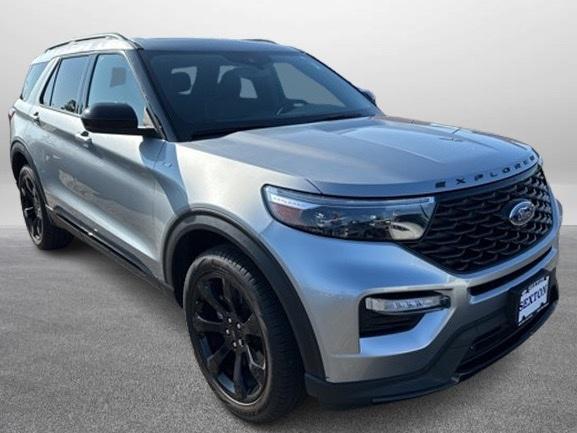 used 2023 Ford Explorer car, priced at $37,900