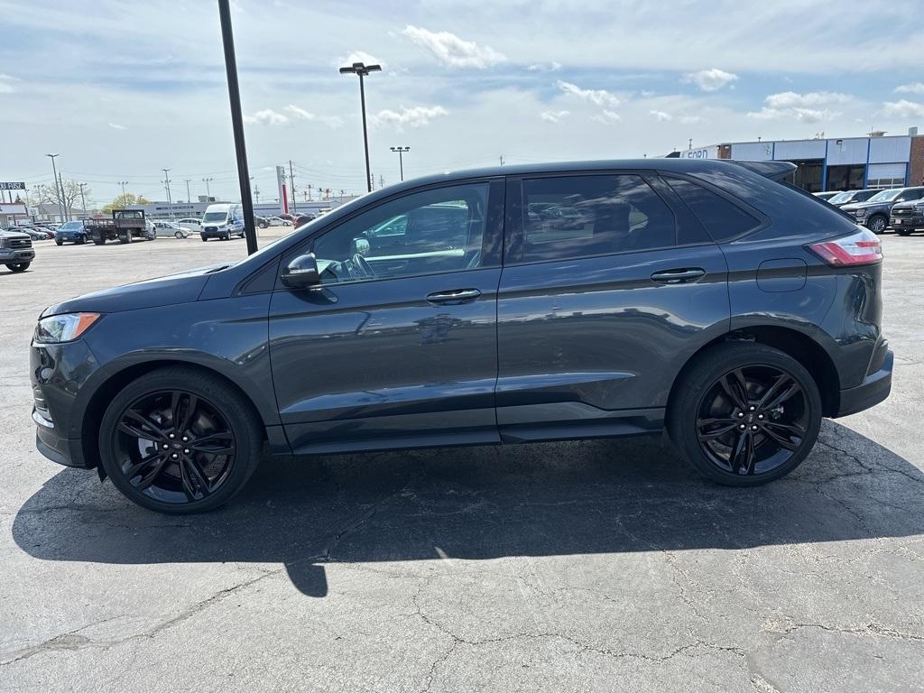 used 2022 Ford Edge car, priced at $31,900