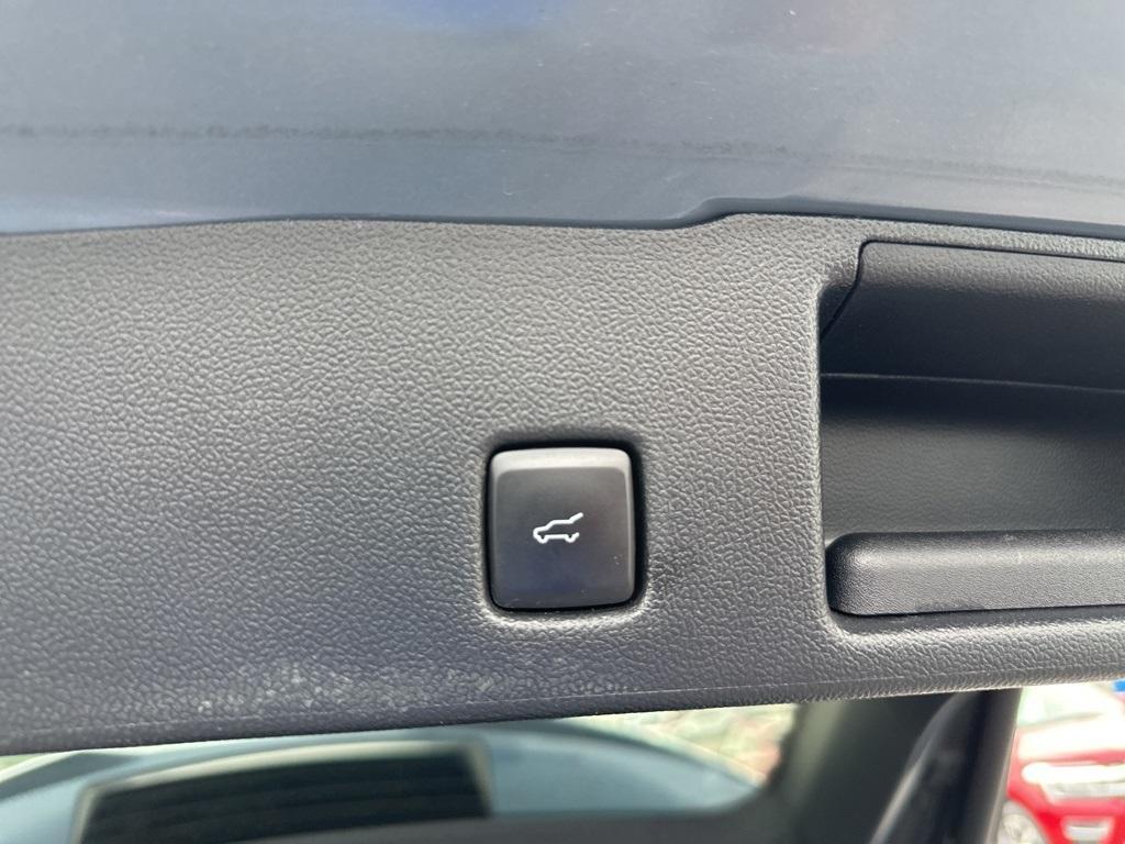 used 2023 Ford Escape car, priced at $26,900