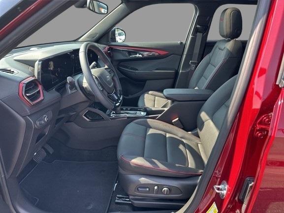 used 2025 Chevrolet TrailBlazer car, priced at $31,900