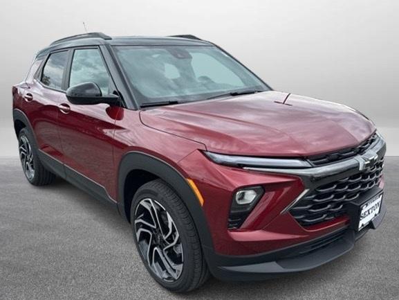 used 2025 Chevrolet TrailBlazer car, priced at $30,300