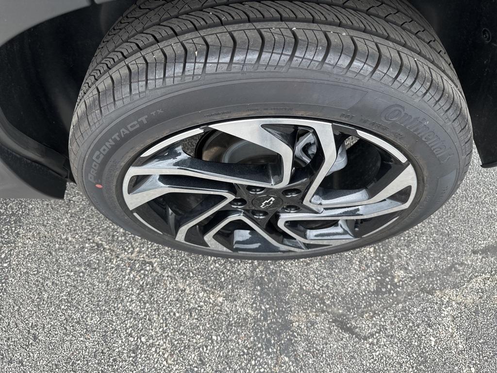 used 2025 Chevrolet TrailBlazer car, priced at $30,900