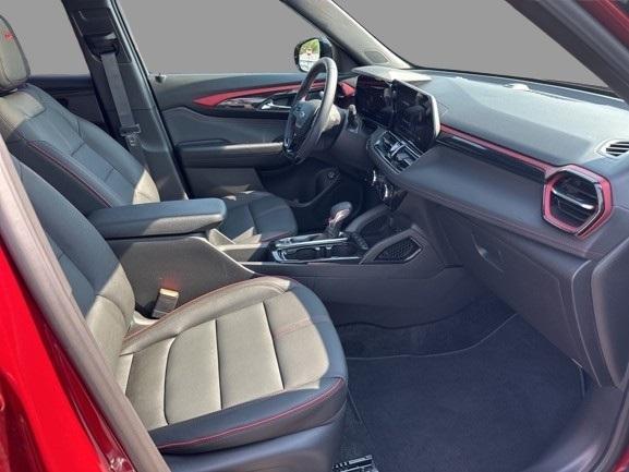 used 2025 Chevrolet TrailBlazer car, priced at $31,900