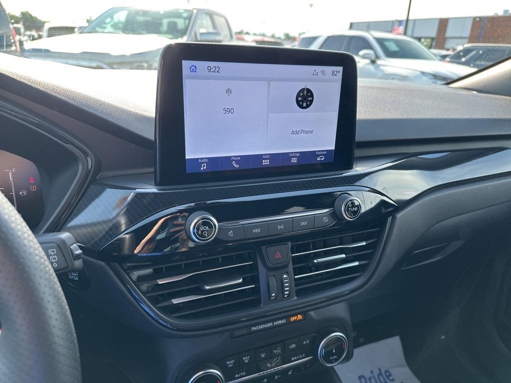 used 2024 Ford Escape car, priced at $26,500