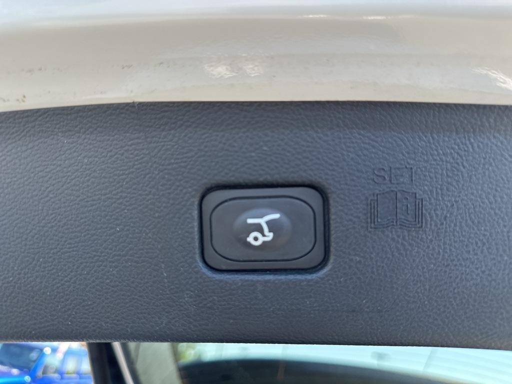 used 2024 Ford Edge car, priced at $38,500