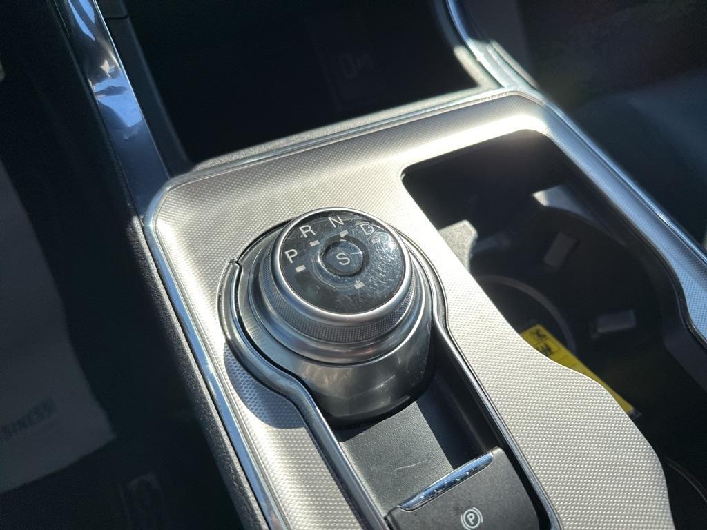 used 2024 Ford Edge car, priced at $38,500