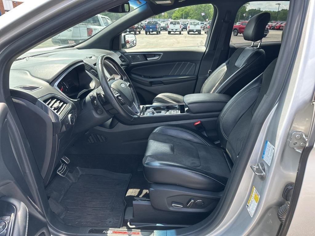 used 2019 Ford Edge car, priced at $19,100