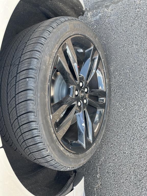 used 2019 Ford Edge car, priced at $19,100