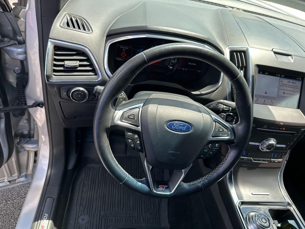 used 2019 Ford Edge car, priced at $19,100