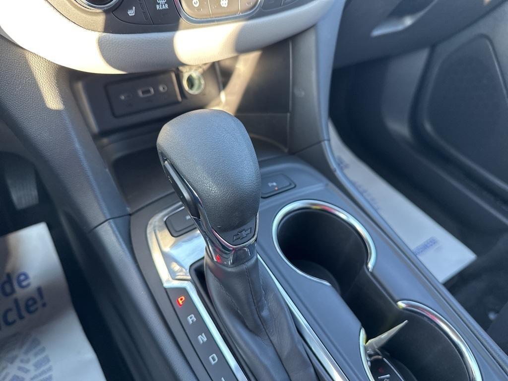 used 2024 Chevrolet Equinox car, priced at $24,600