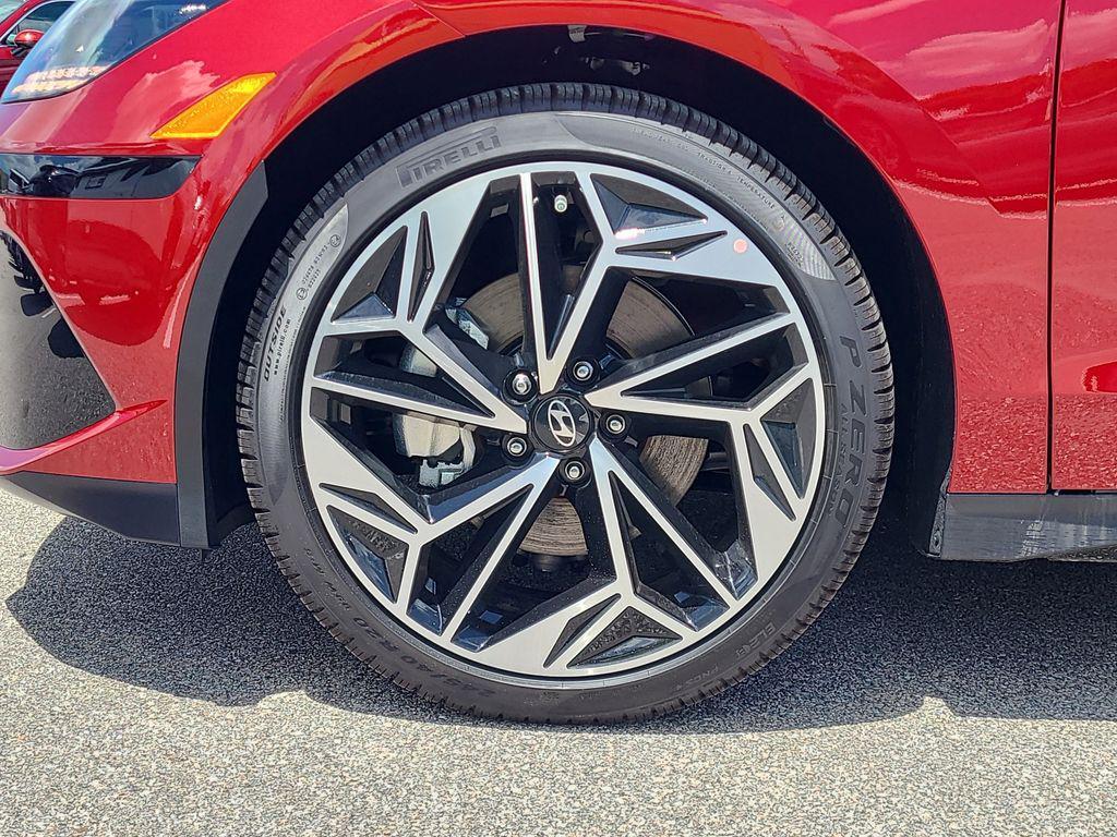 new 2025 Hyundai IONIQ 6 car, priced at $37,468