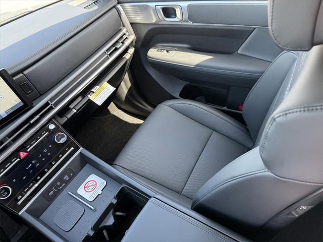 new 2025 Hyundai Santa Fe car, priced at $40,000