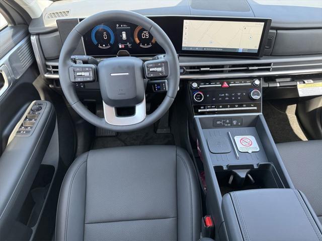 new 2025 Hyundai Santa Fe car, priced at $40,000