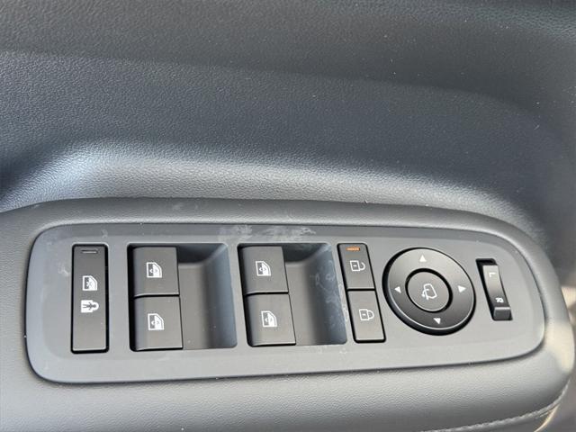 new 2025 Hyundai Santa Fe car, priced at $47,176