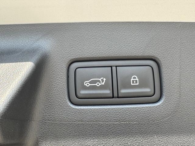 new 2025 Hyundai Santa Fe car, priced at $47,176
