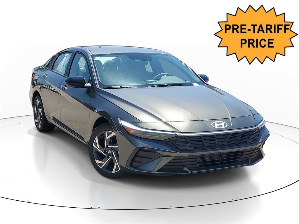 new 2025 Hyundai Elantra car, priced at $22,906