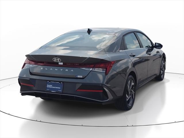 new 2025 Hyundai Elantra car, priced at $24,596