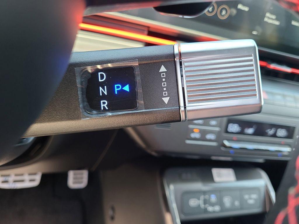 new 2025 Hyundai Kona car, priced at $24,318