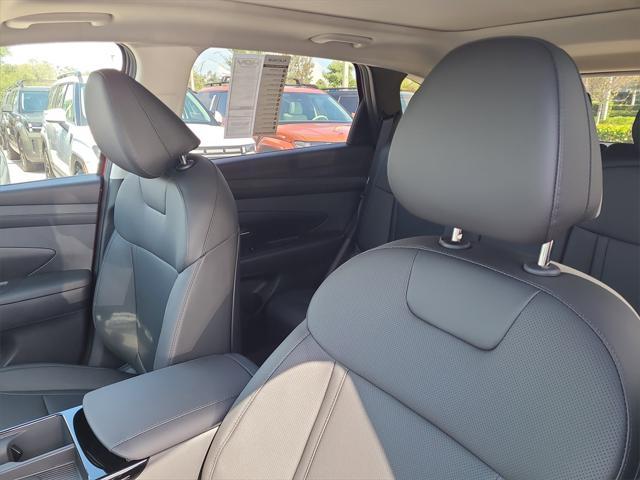 new 2025 Hyundai TUCSON Hybrid car, priced at $37,152