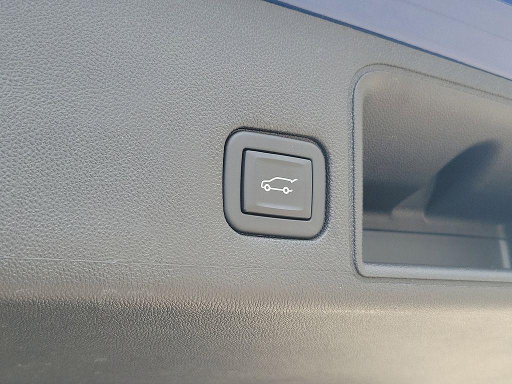 used 2023 GMC Terrain car, priced at $27,908