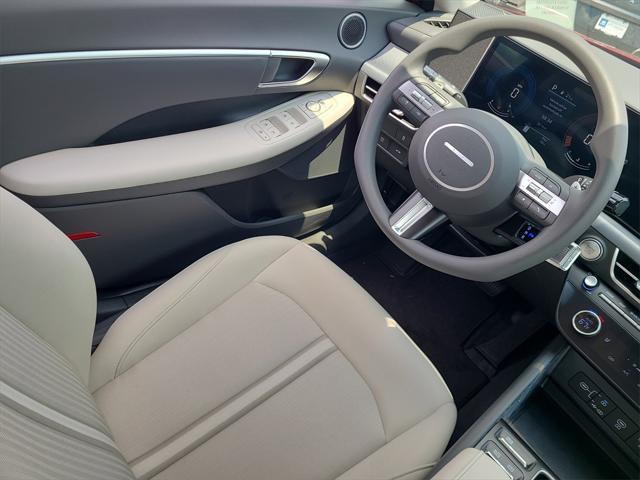 new 2025 Hyundai Sonata car, priced at $27,852