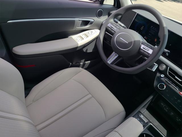 new 2025 Hyundai Sonata car, priced at $29,325
