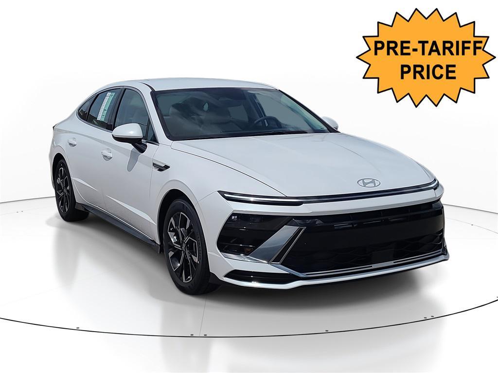 new 2025 Hyundai Sonata car, priced at $28,825