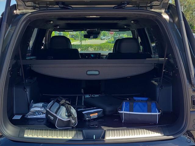 new 2025 Hyundai SANTA FE HEV car, priced at $45,175