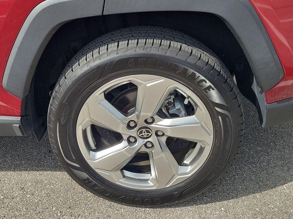 used 2021 Toyota RAV4 Hybrid car, priced at $27,495