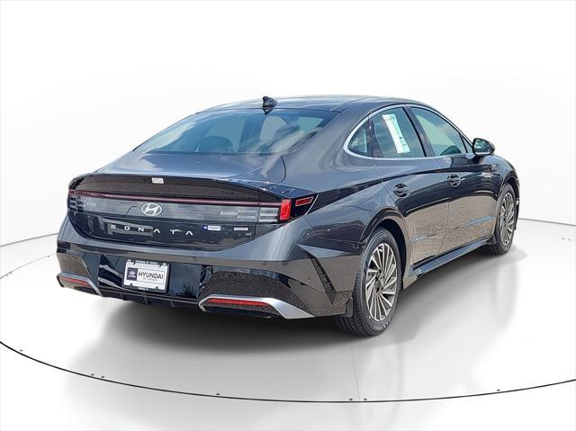 new 2025 Hyundai Sonata Hybrid car, priced at $37,096