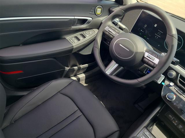 new 2025 Hyundai Sonata Hybrid car, priced at $37,096