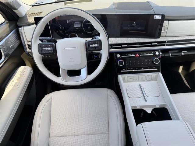 new 2025 Hyundai Santa Fe car, priced at $44,178