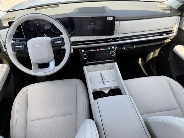 new 2025 Hyundai Santa Fe car, priced at $44,178