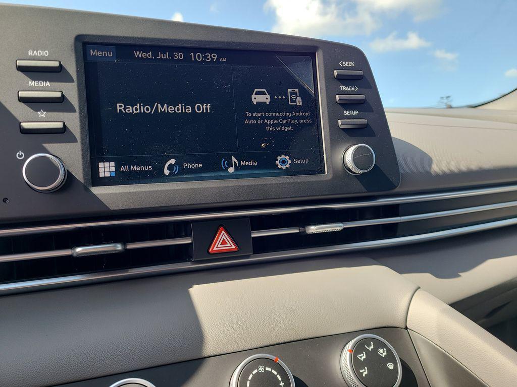new 2025 Hyundai Elantra car, priced at $22,616