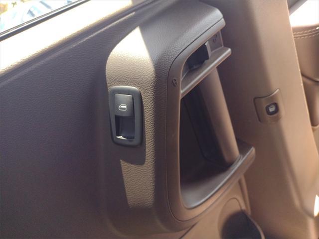 used 2013 Chrysler Town & Country car, priced at $6,497