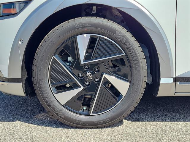 new 2025 Hyundai IONIQ 5 car, priced at $48,570