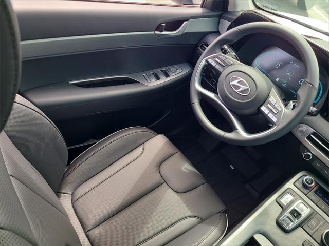 new 2025 Hyundai Palisade car, priced at $42,592