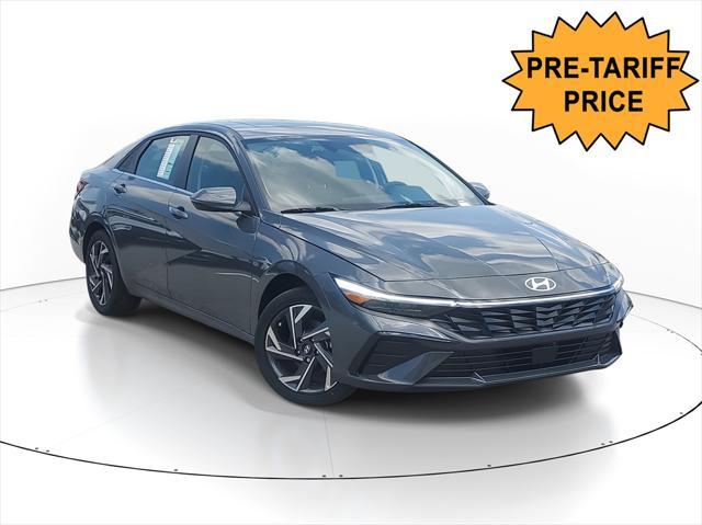 new 2025 Hyundai Elantra car, priced at $29,477