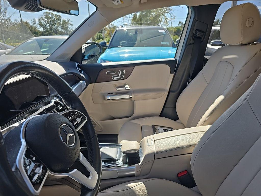 used 2020 Mercedes-Benz GLB 250 car, priced at $21,500