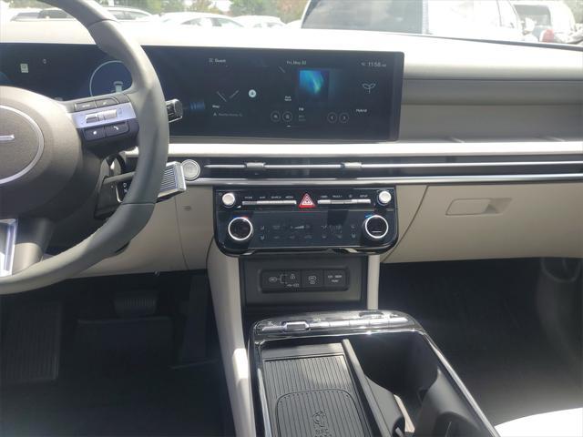 new 2025 Hyundai TUCSON Hybrid car, priced at $41,136